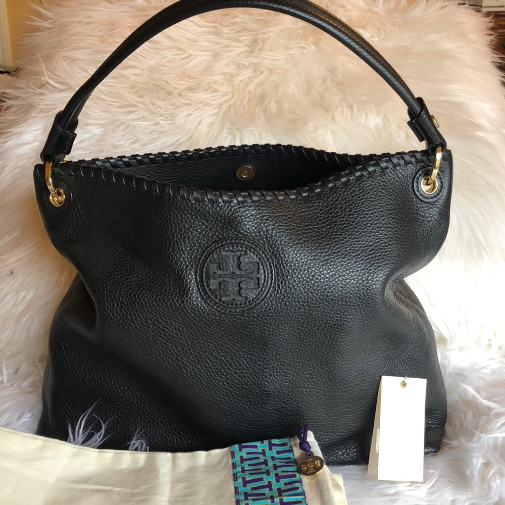 NEW Tory Burch Marion Hobo  No longer available in stores. Took off tag nvr used